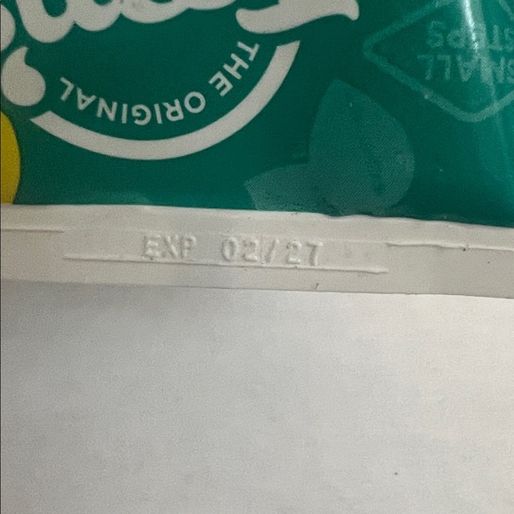 Tom's Of Maine Kids Toothpaste Natural Fluoride Free Silly Strawberry 3 pack - Picture 8 of 8